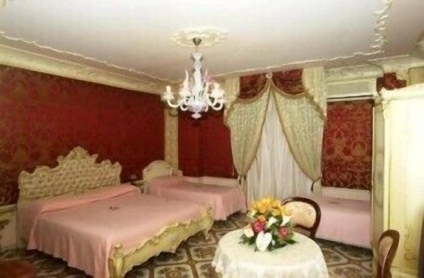 Grand Hotel La Sonrisa Sant'Antonio Abate Exterior photo A room at the hotel